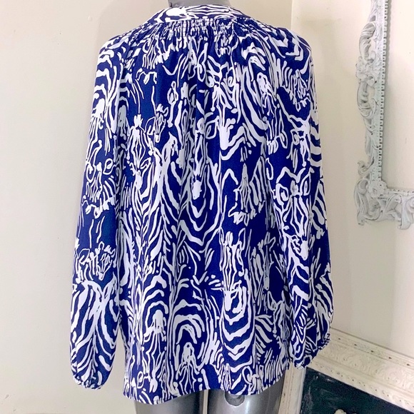 Lily Pulitzer Elsa Silk Blouse NWOT - Picture 2 of 7